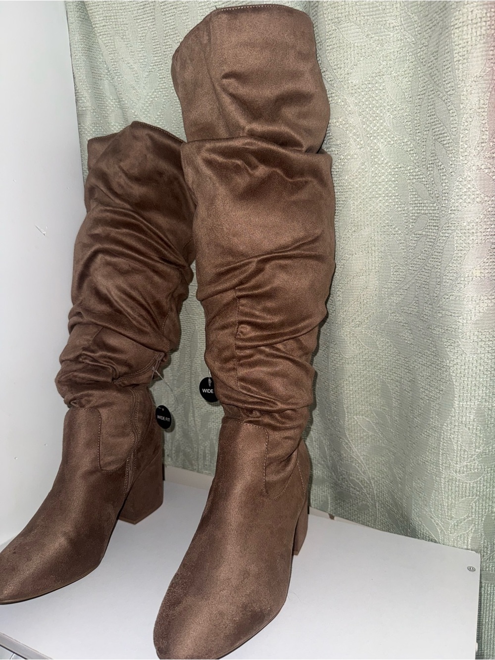 Women's Brown Slouchy Mid-Calf Block Heel Boots